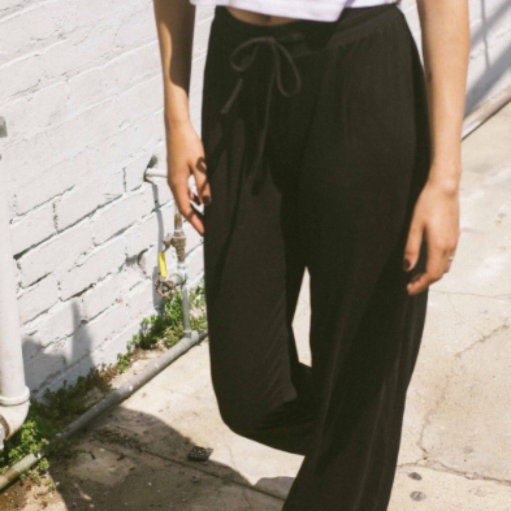 Rare Brandy Melville black Avalon pants
